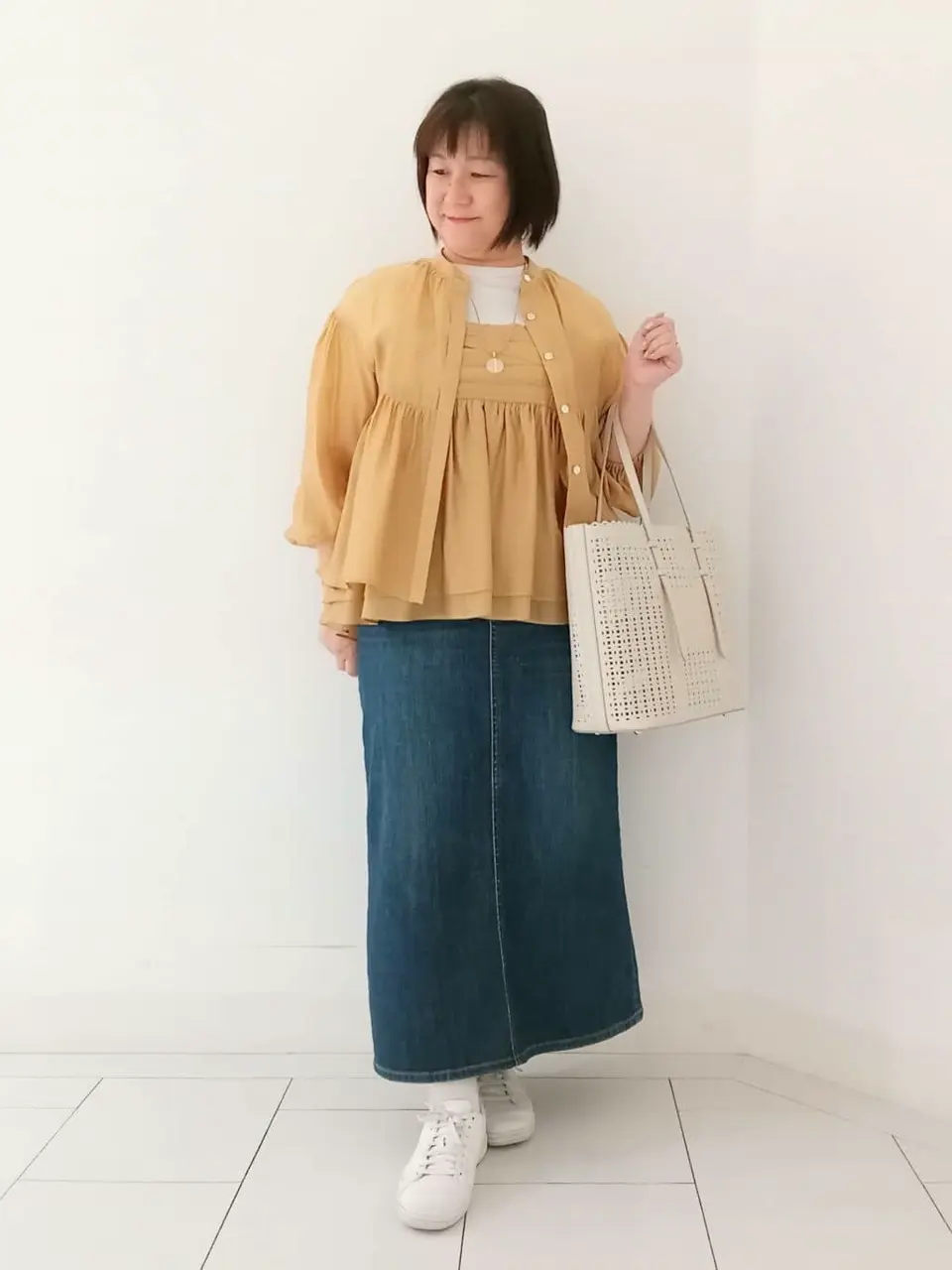  影 コーディネート画像