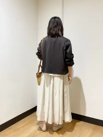 23区 三木 コーディネート画像