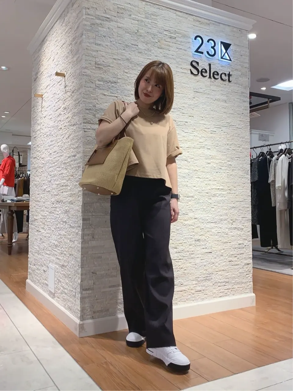 23区 犬塚 コーディネート画像