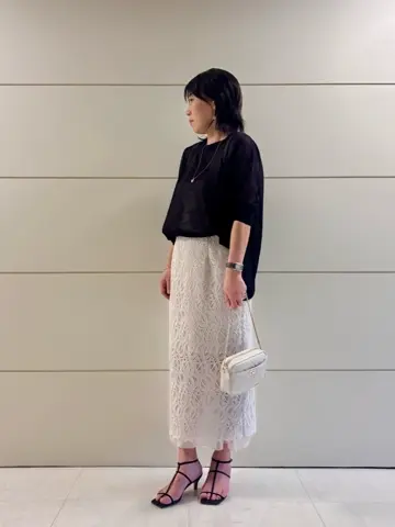 23区 衛藤 コーディネート画像