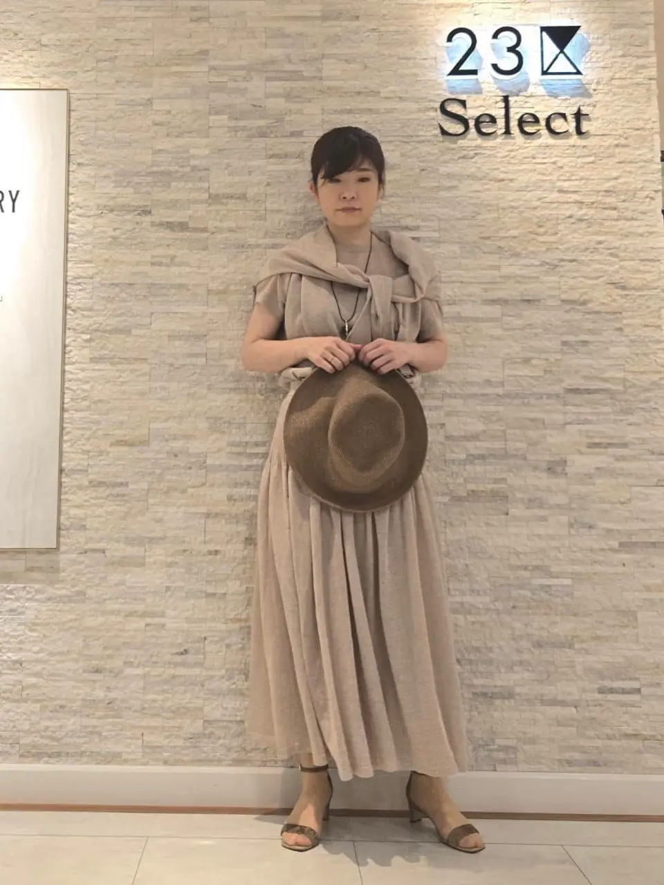 23区 MAKIKO コーディネート画像