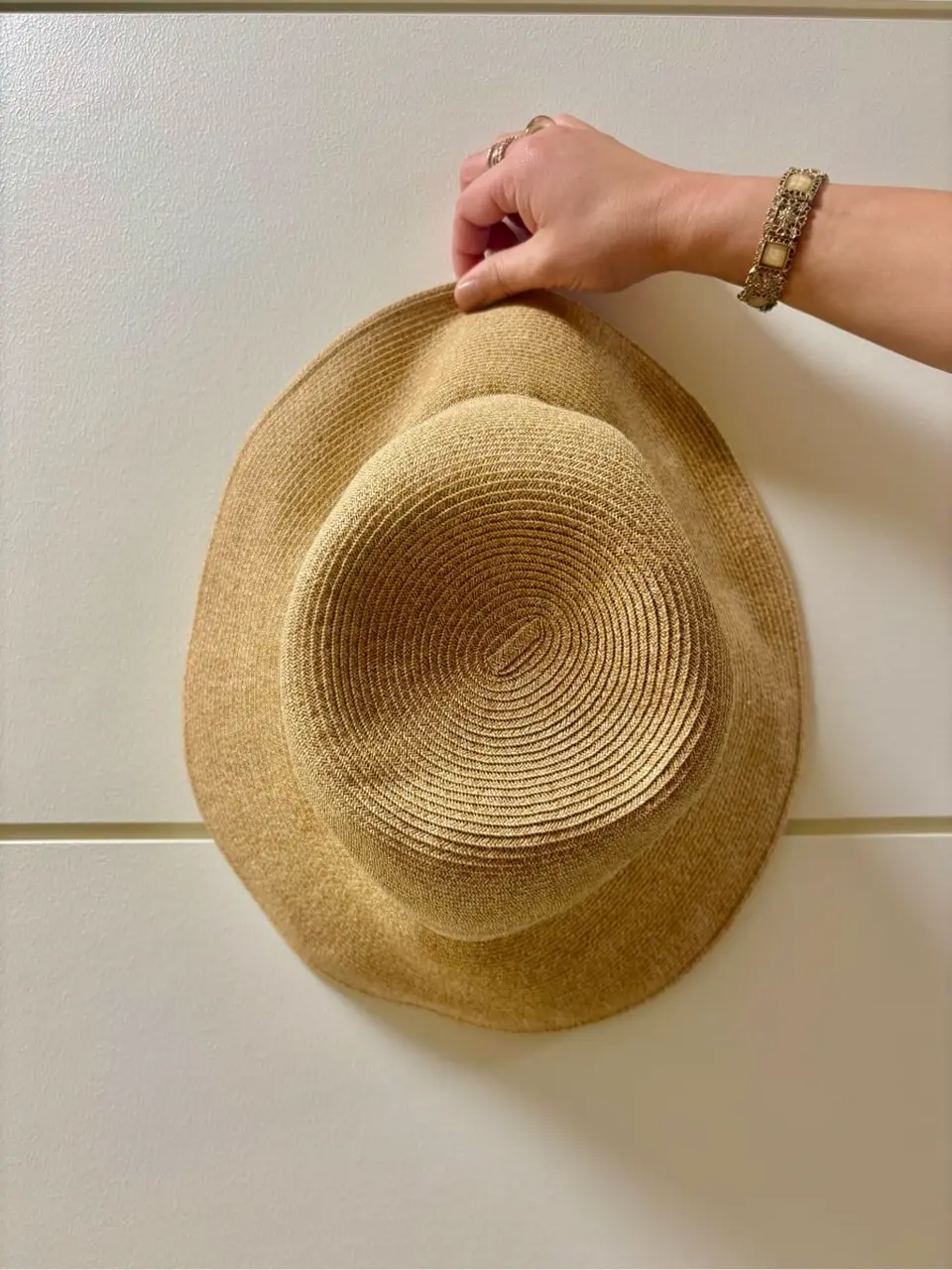 23区 衛藤 コーディネート画像