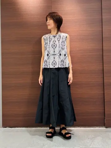 23区 スタッフ  コーディネート画像