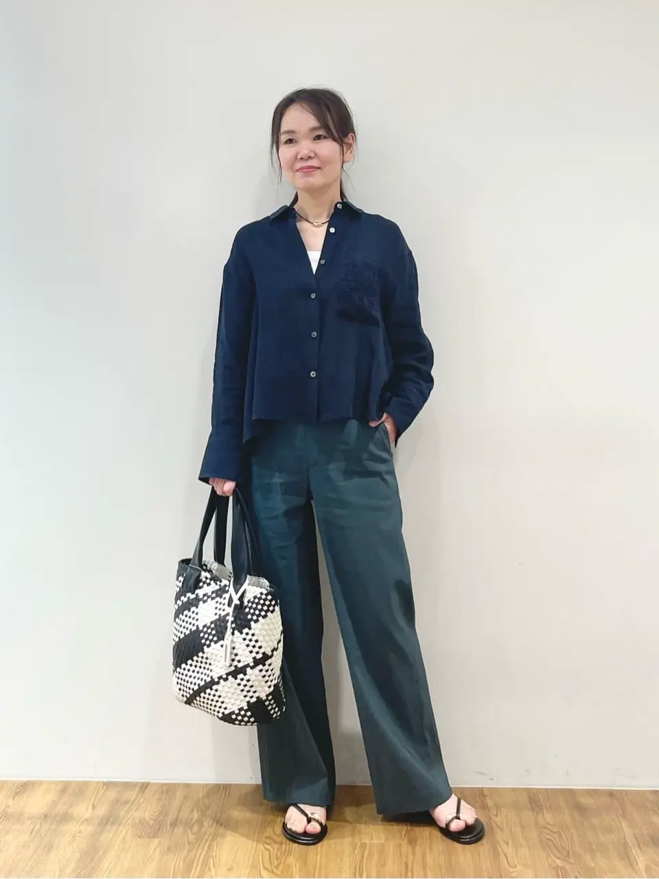 23区 永石 コーディネート画像