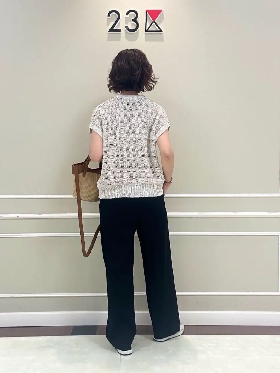 23区 助川 コーディネート画像