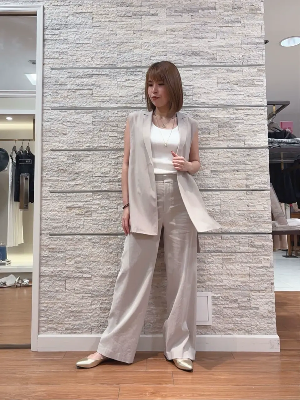 23区 犬塚 コーディネート画像