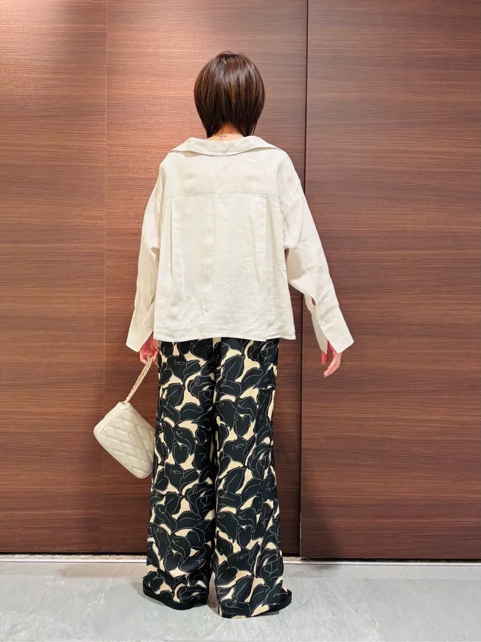 23区 スタッフ  コーディネート画像