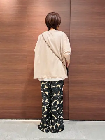 23区 スタッフ  コーディネート画像