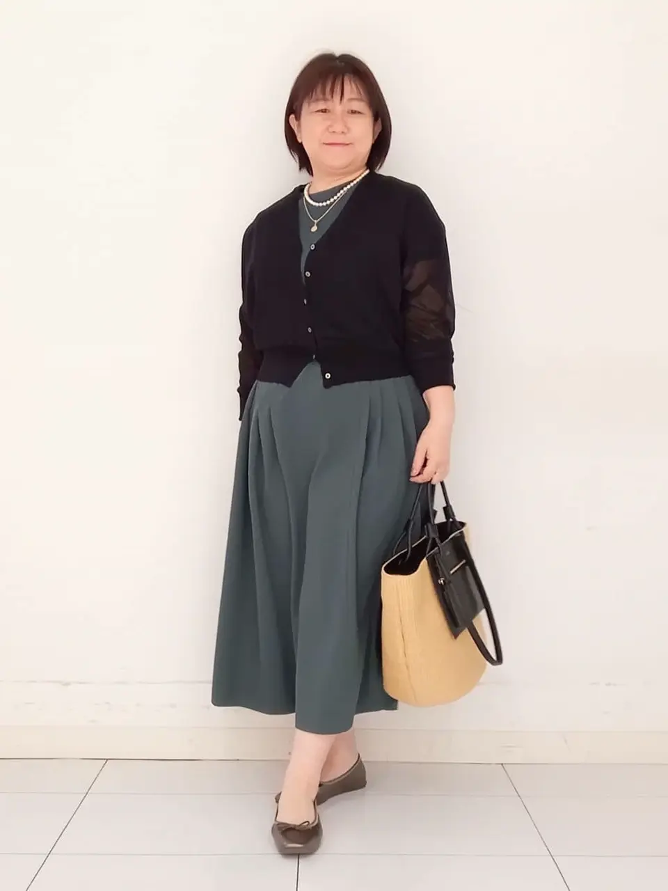  影 コーディネート画像