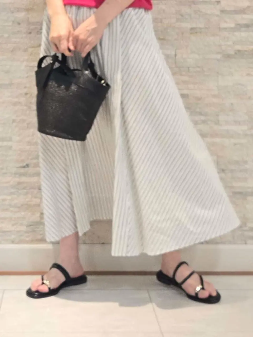 23区 MAKIKO コーディネート画像