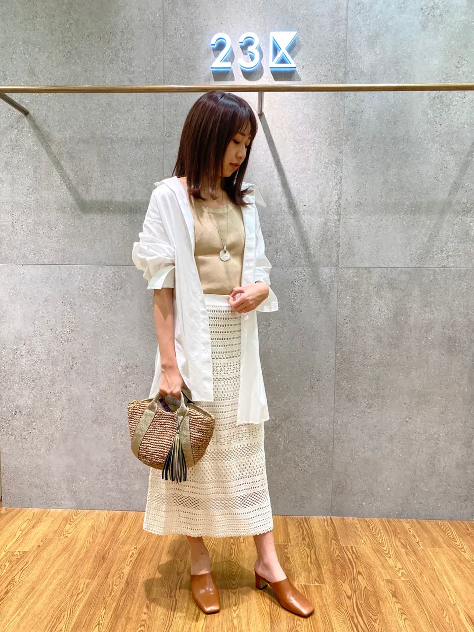 23区 Kanako コーディネート画像