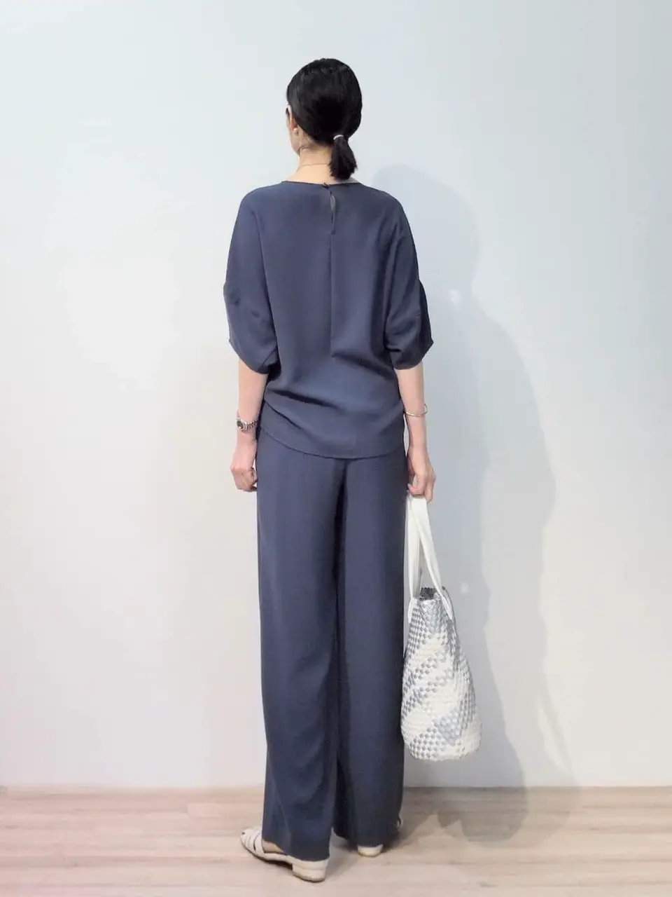 23区 虎走 コーディネート画像