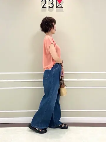 23区 助川 コーディネート画像