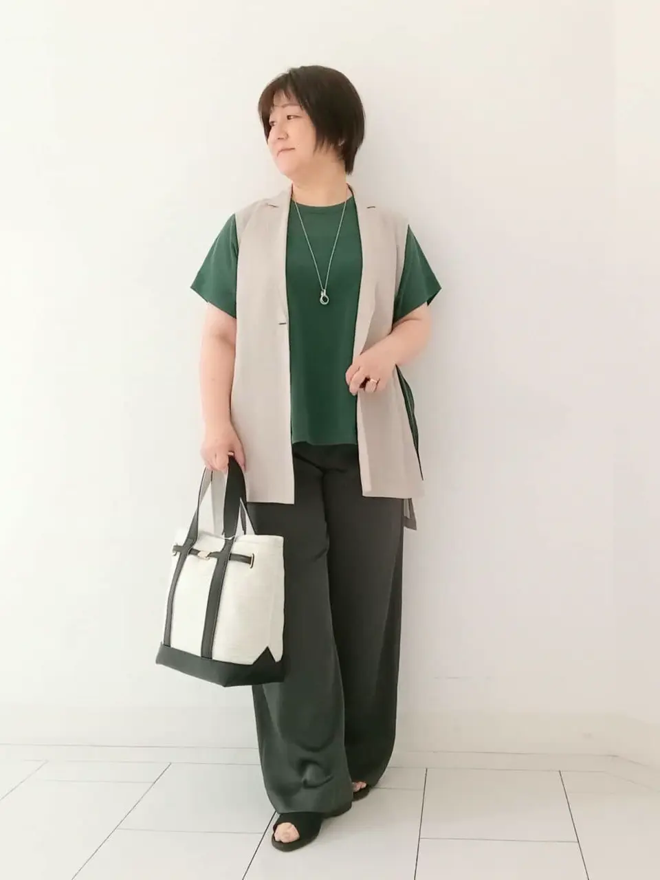 23区 影 コーディネート画像