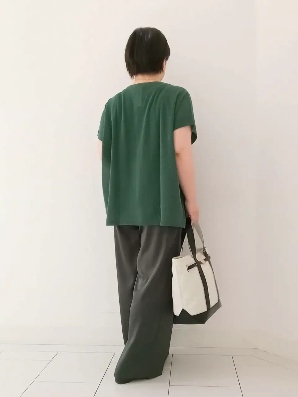 23区 影 コーディネート画像