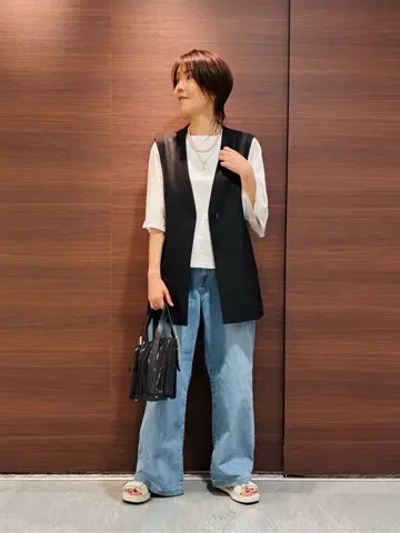 23区 スタッフ  コーディネート画像