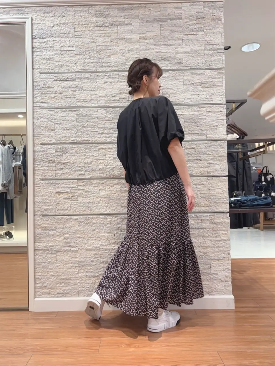 23区 犬塚 コーディネート画像