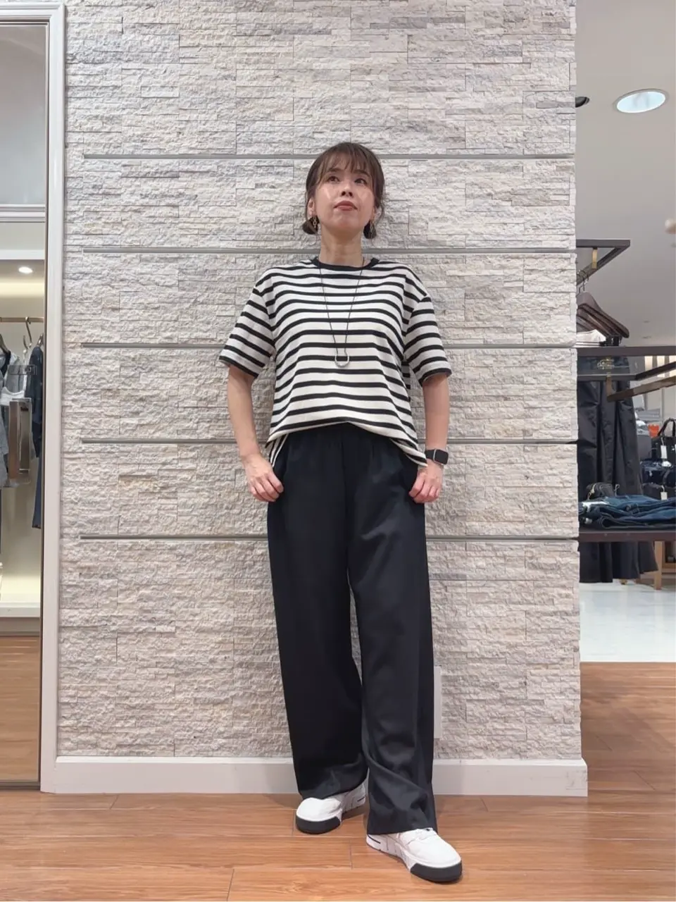 23区 犬塚 コーディネート画像