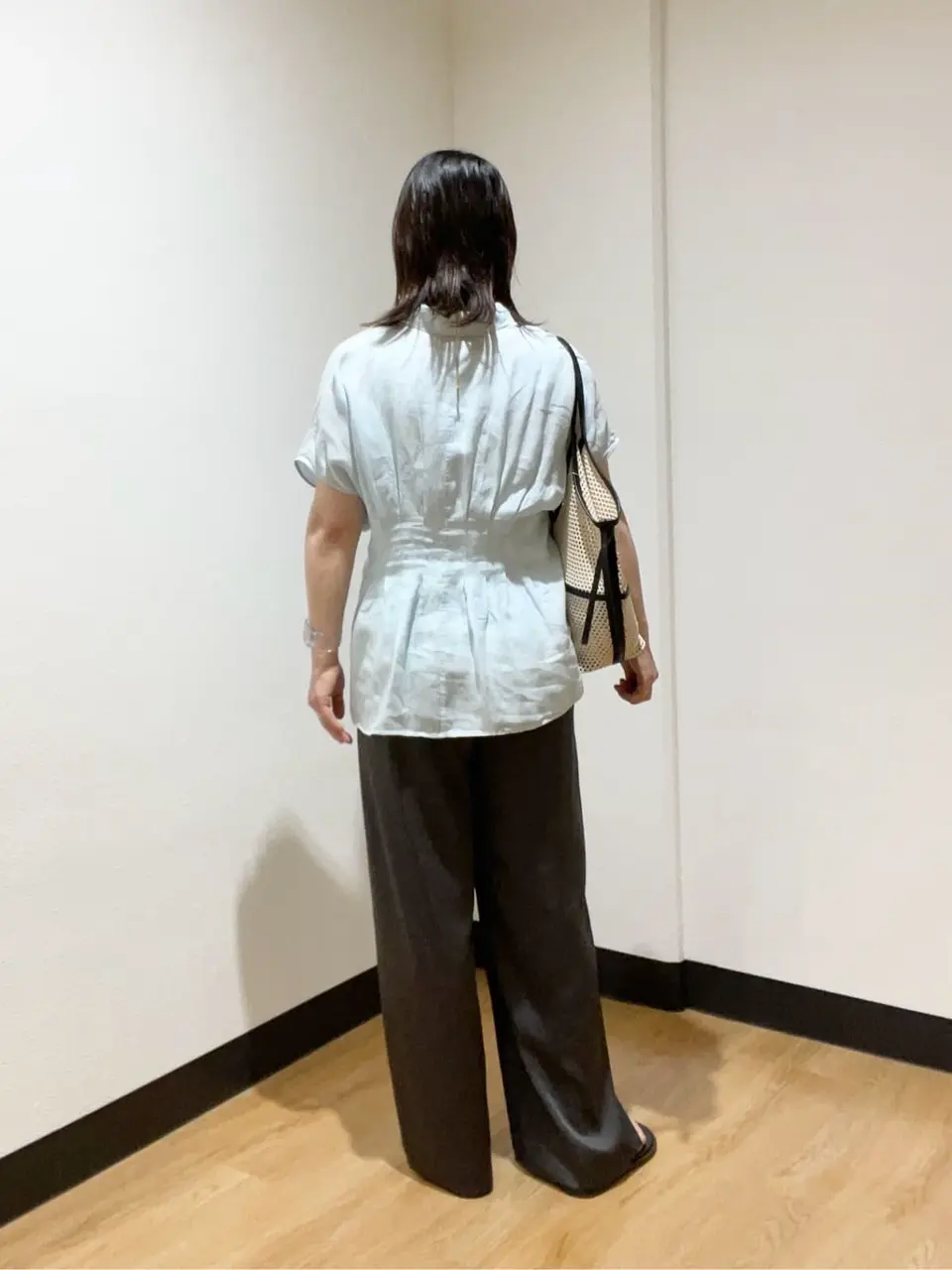 23区 三木 コーディネート画像