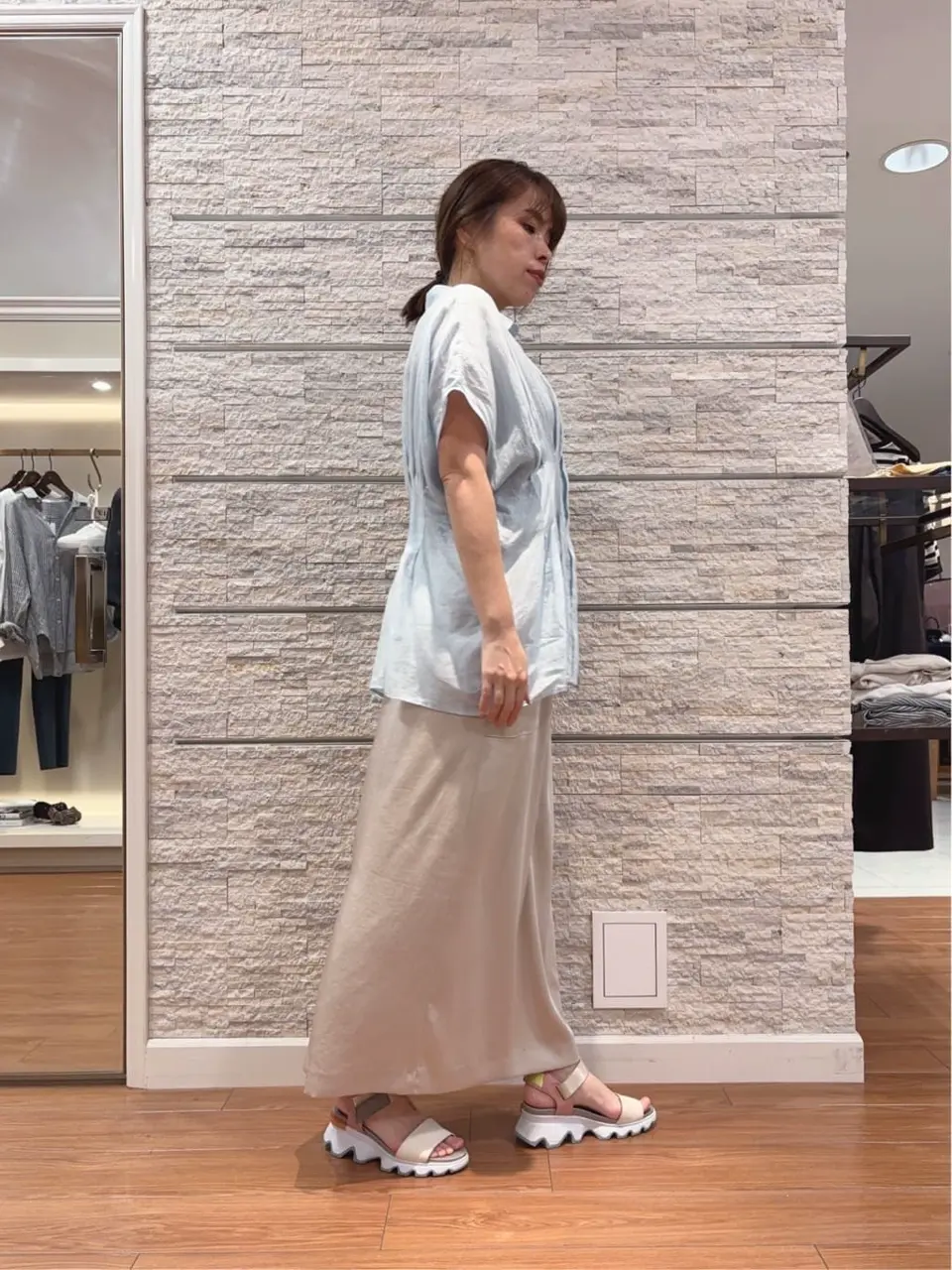 23区 犬塚 コーディネート画像