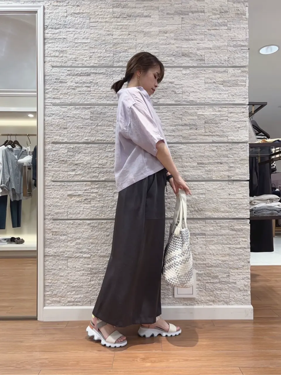 23区 犬塚 コーディネート画像