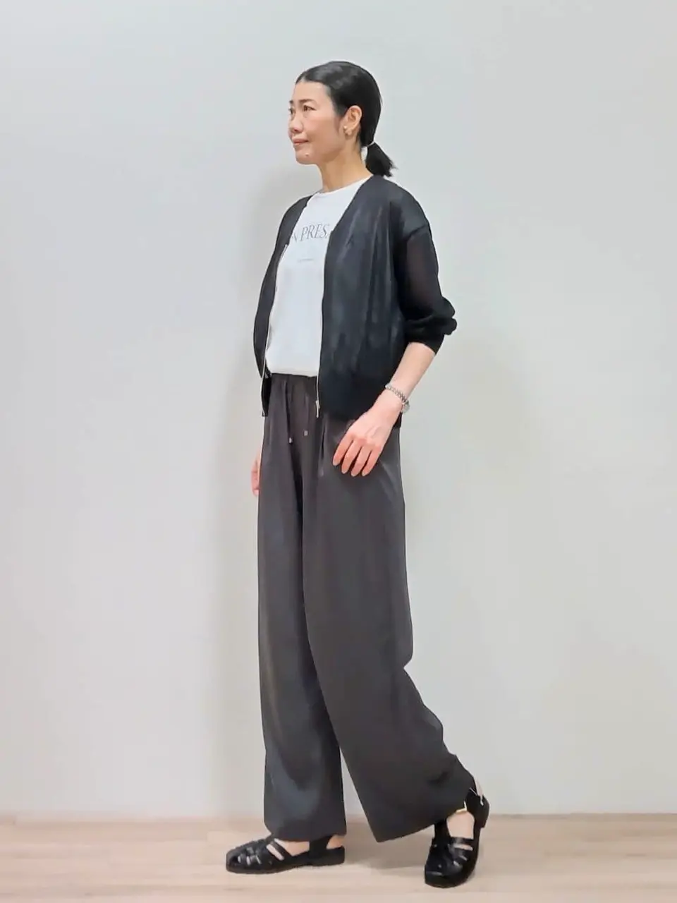 23区 虎走 コーディネート画像