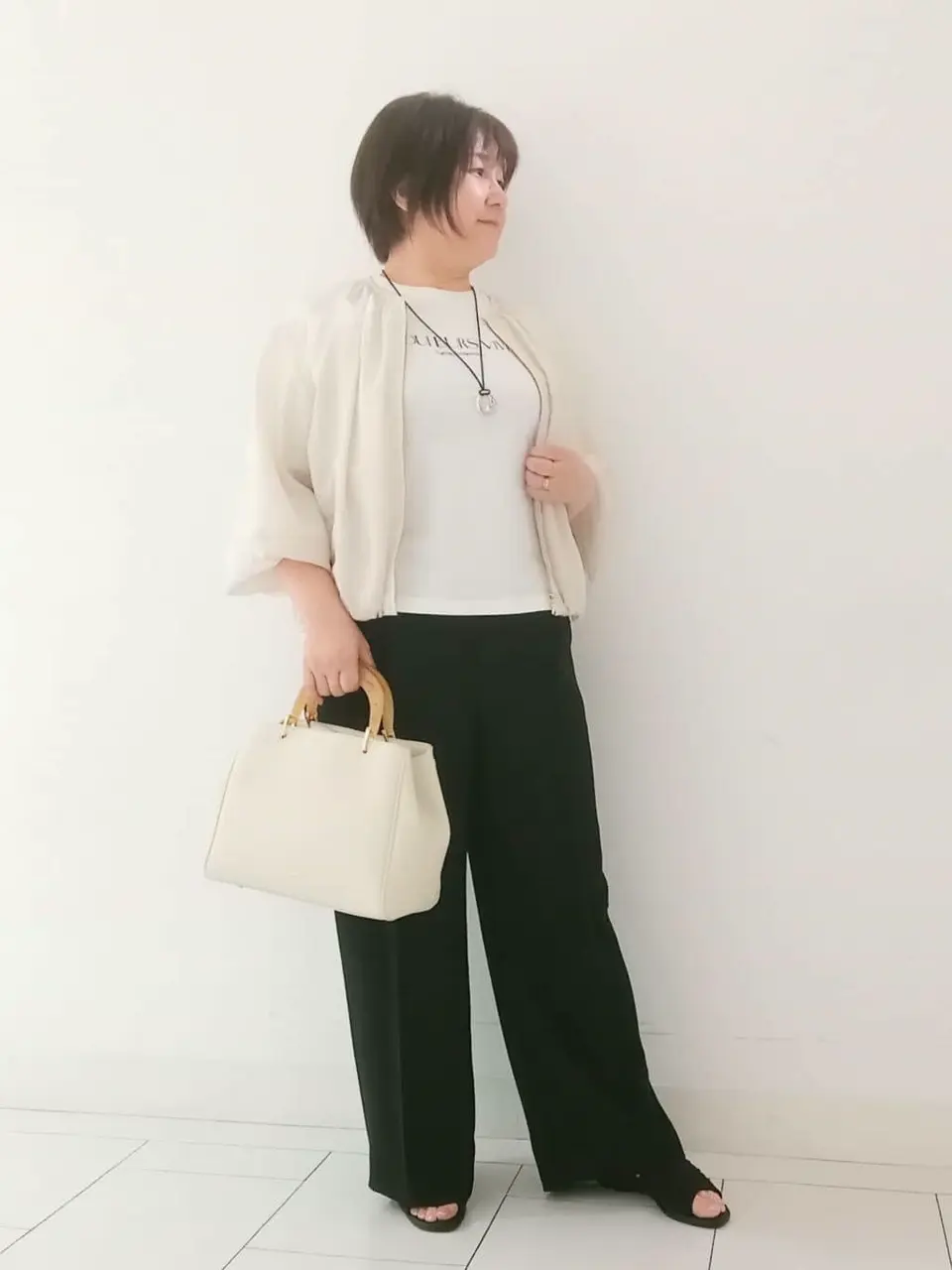 23区 影 コーディネート画像