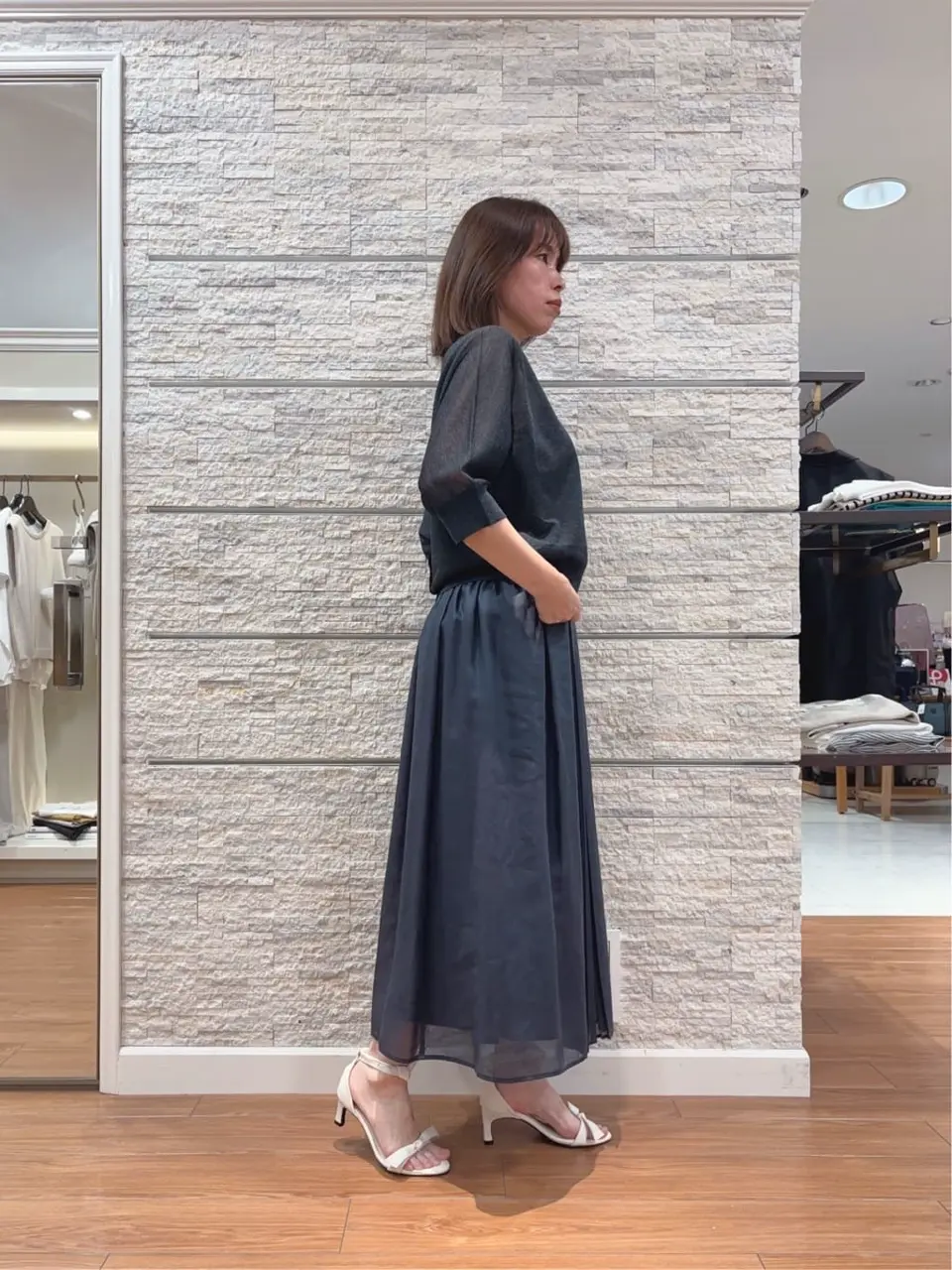 23区 犬塚 コーディネート画像