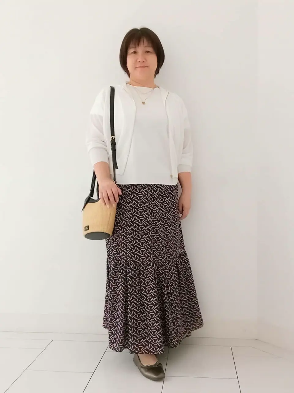  影 コーディネート画像