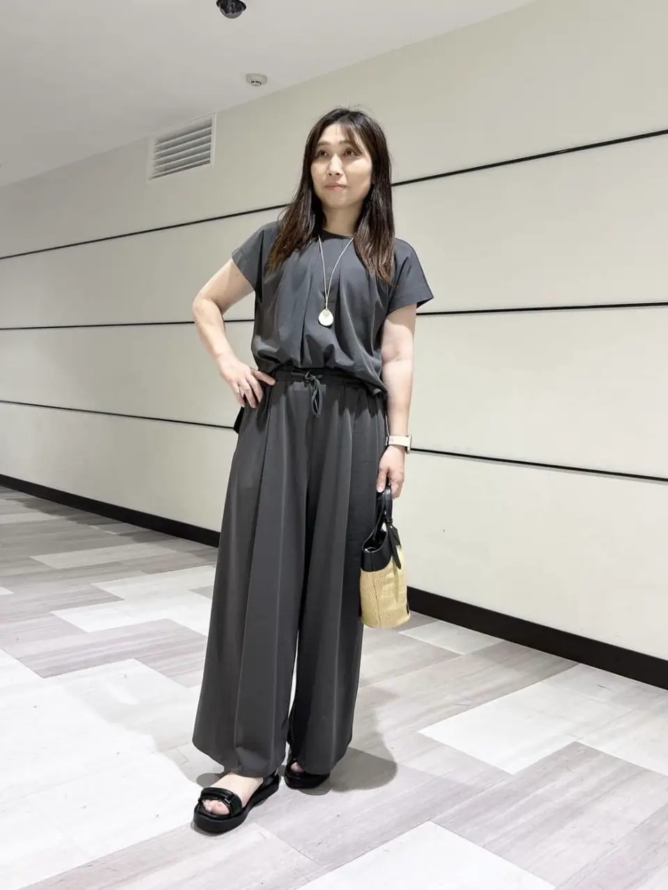  スタッフ コーディネート画像