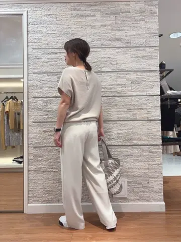 23区 犬塚 コーディネート画像