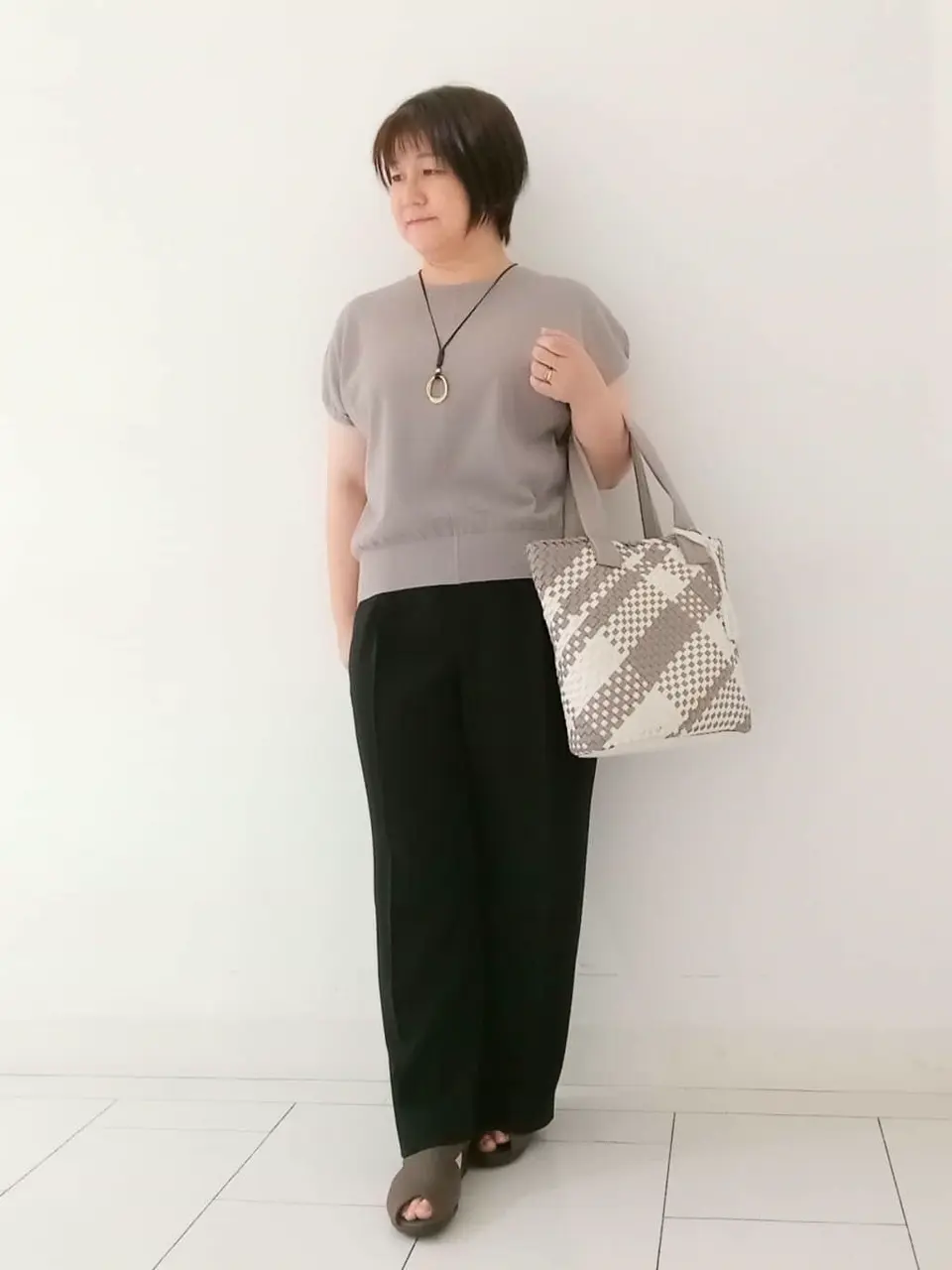 23区 影 コーディネート画像