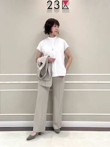 23区 助川 コーディネート画像