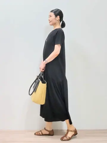 23区 虎走 コーディネート画像