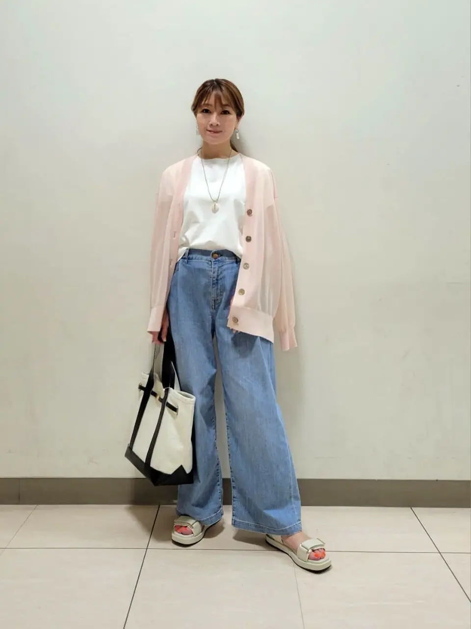 23区 濱地 コーディネート画像