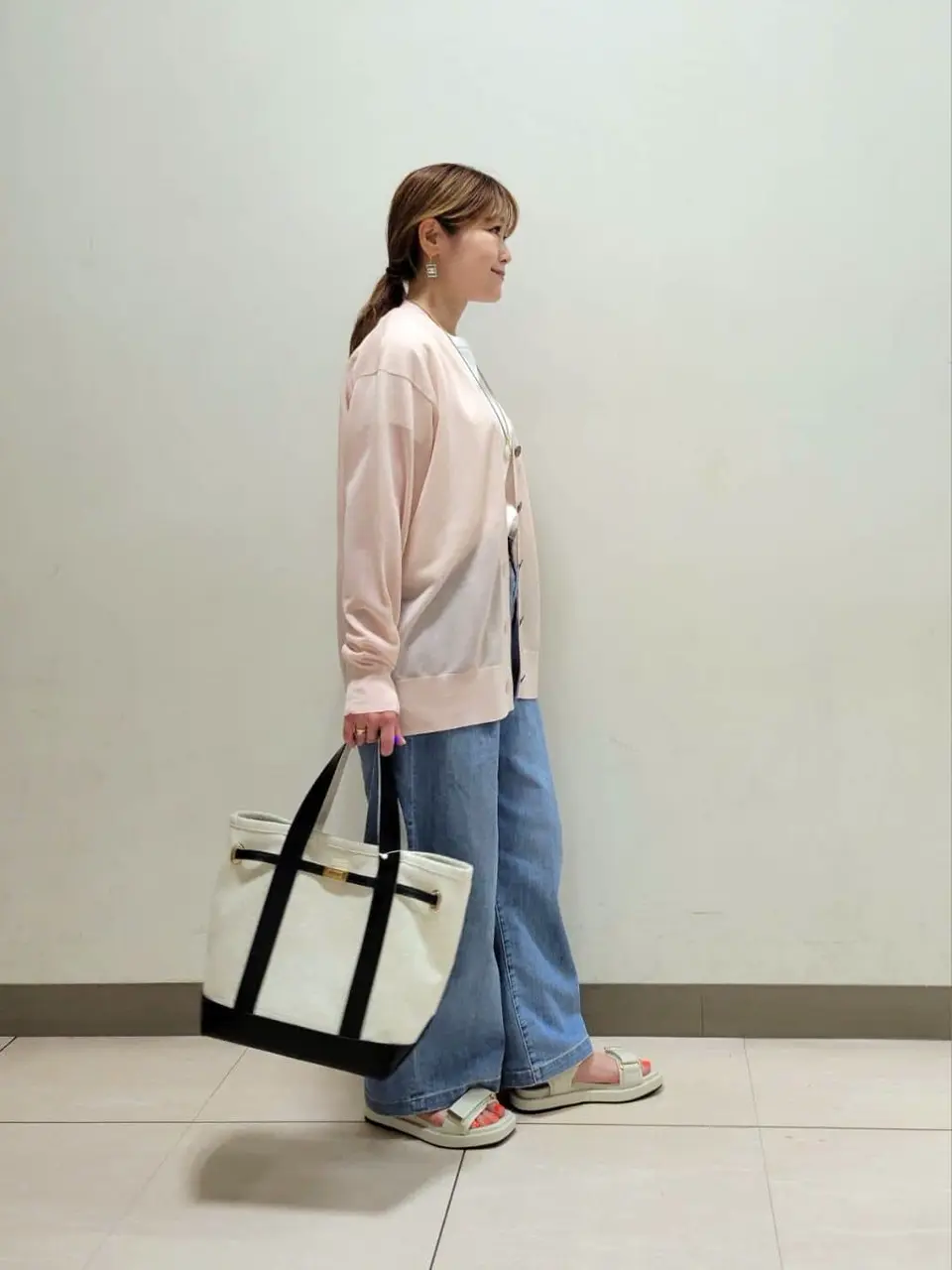 23区 濱地 コーディネート画像