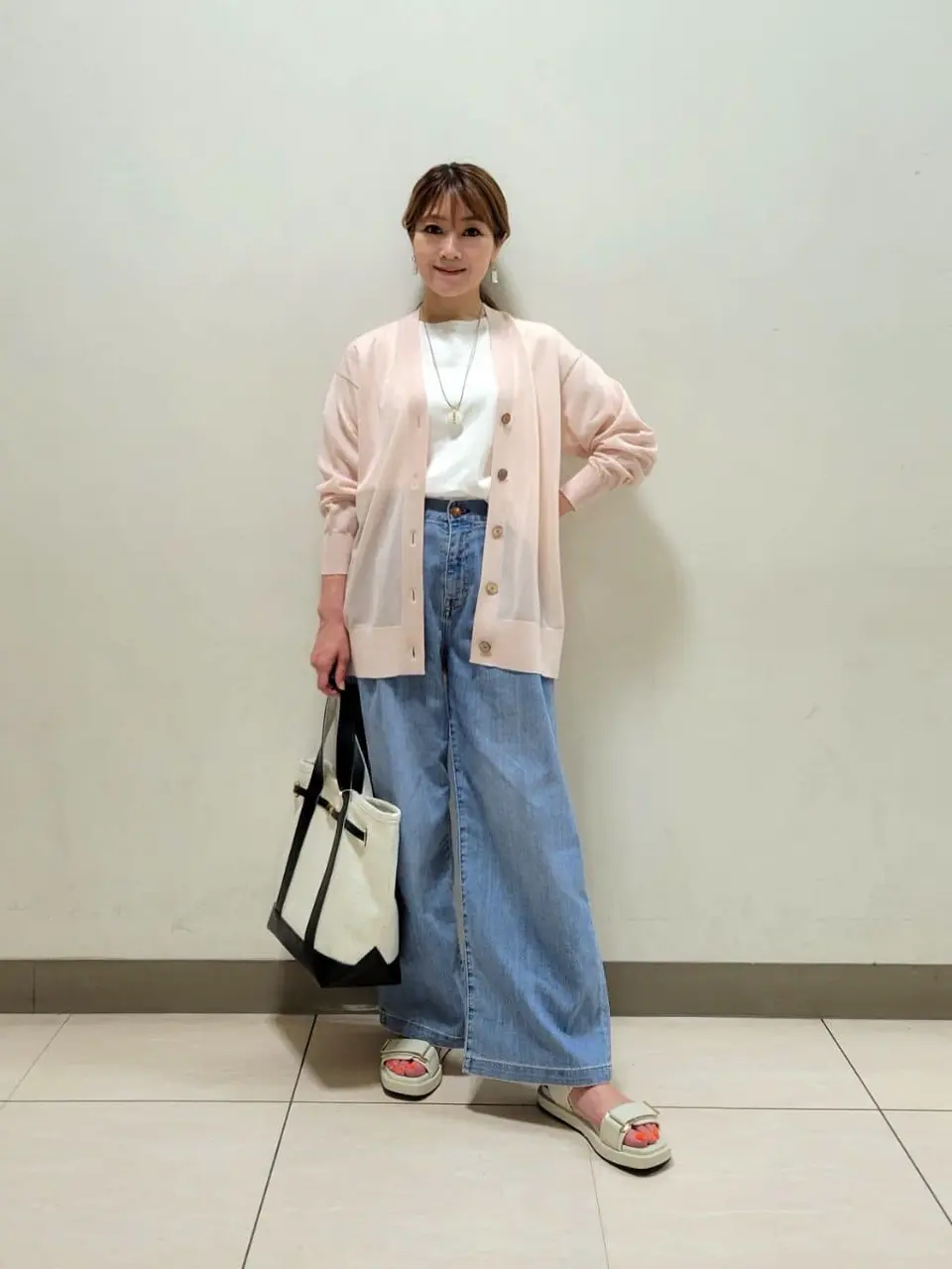 23区 濱地 コーディネート画像