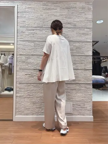 23区 犬塚 コーディネート画像