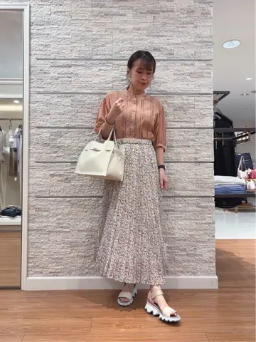 23区 犬塚 コーディネート画像