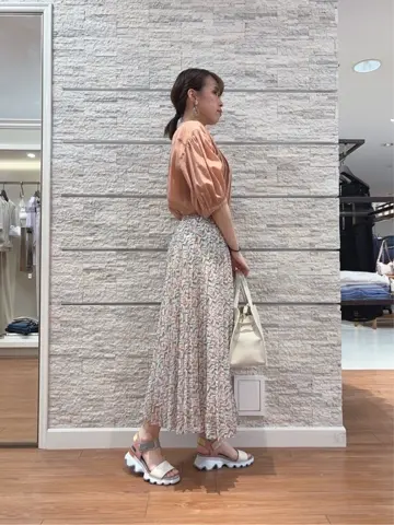 23区 犬塚 コーディネート画像