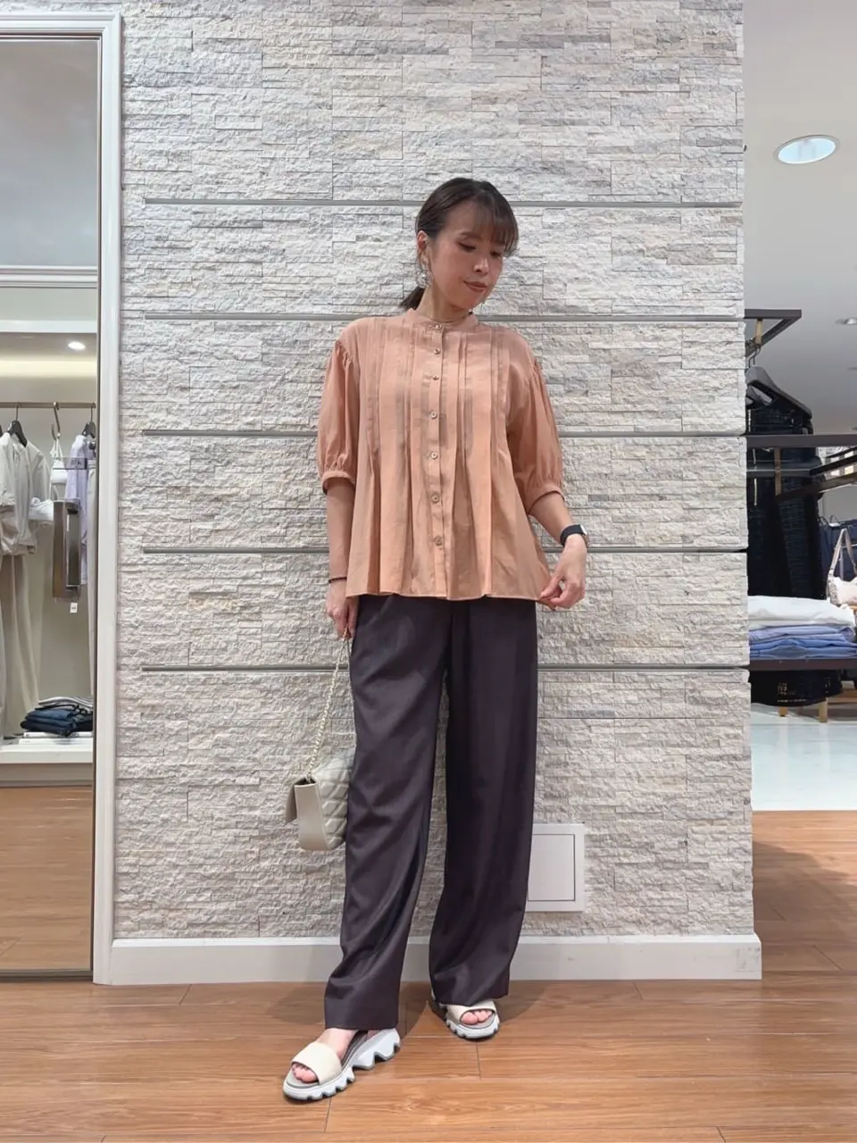 23区 犬塚 コーディネート画像