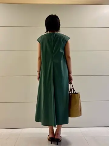 23区 衛藤 コーディネート画像