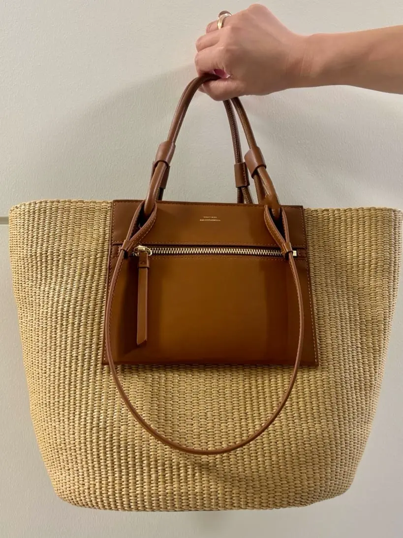 23区 衛藤 コーディネート画像