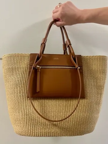 23区 衛藤 コーディネート画像