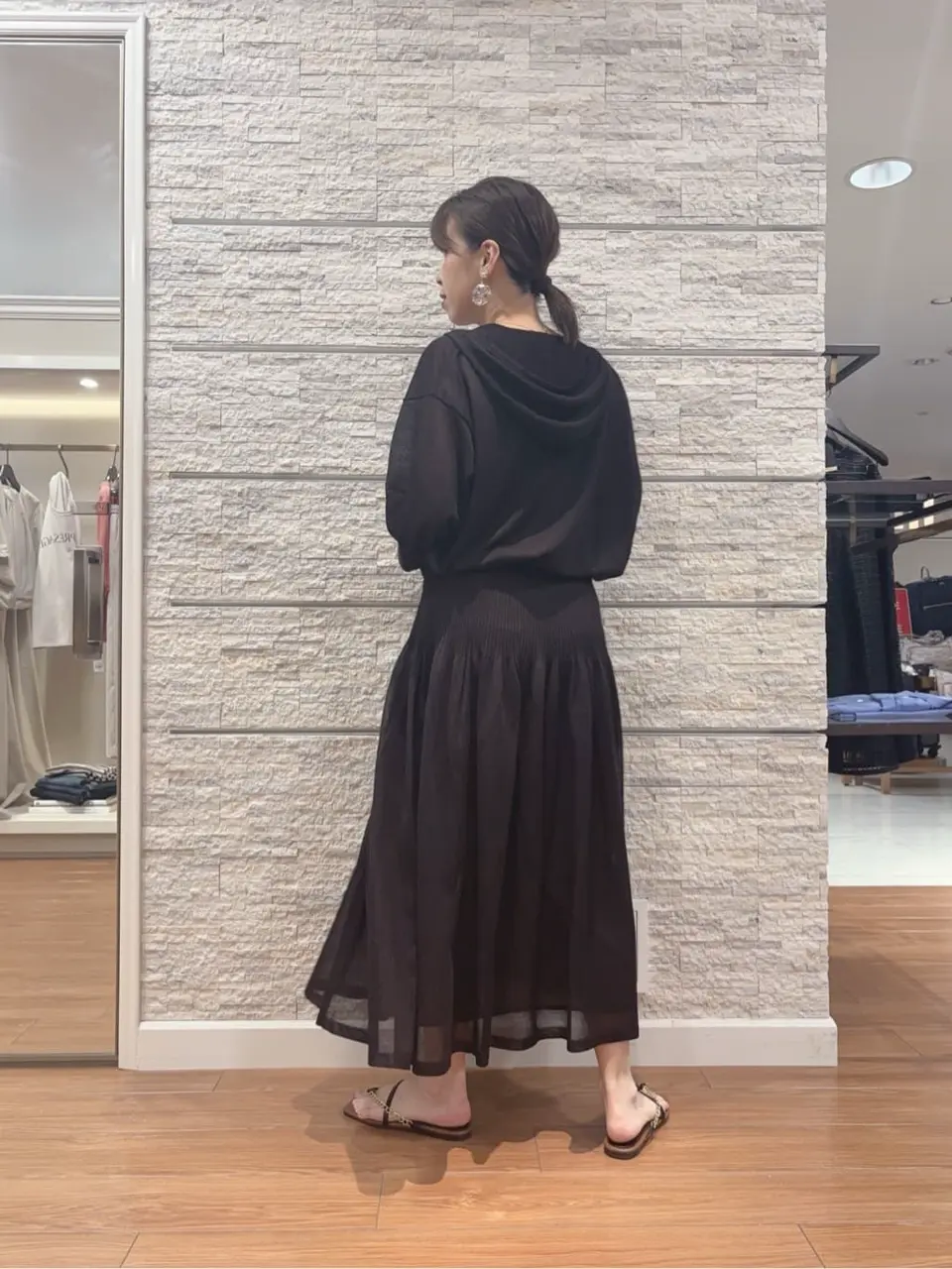 23区 犬塚 コーディネート画像