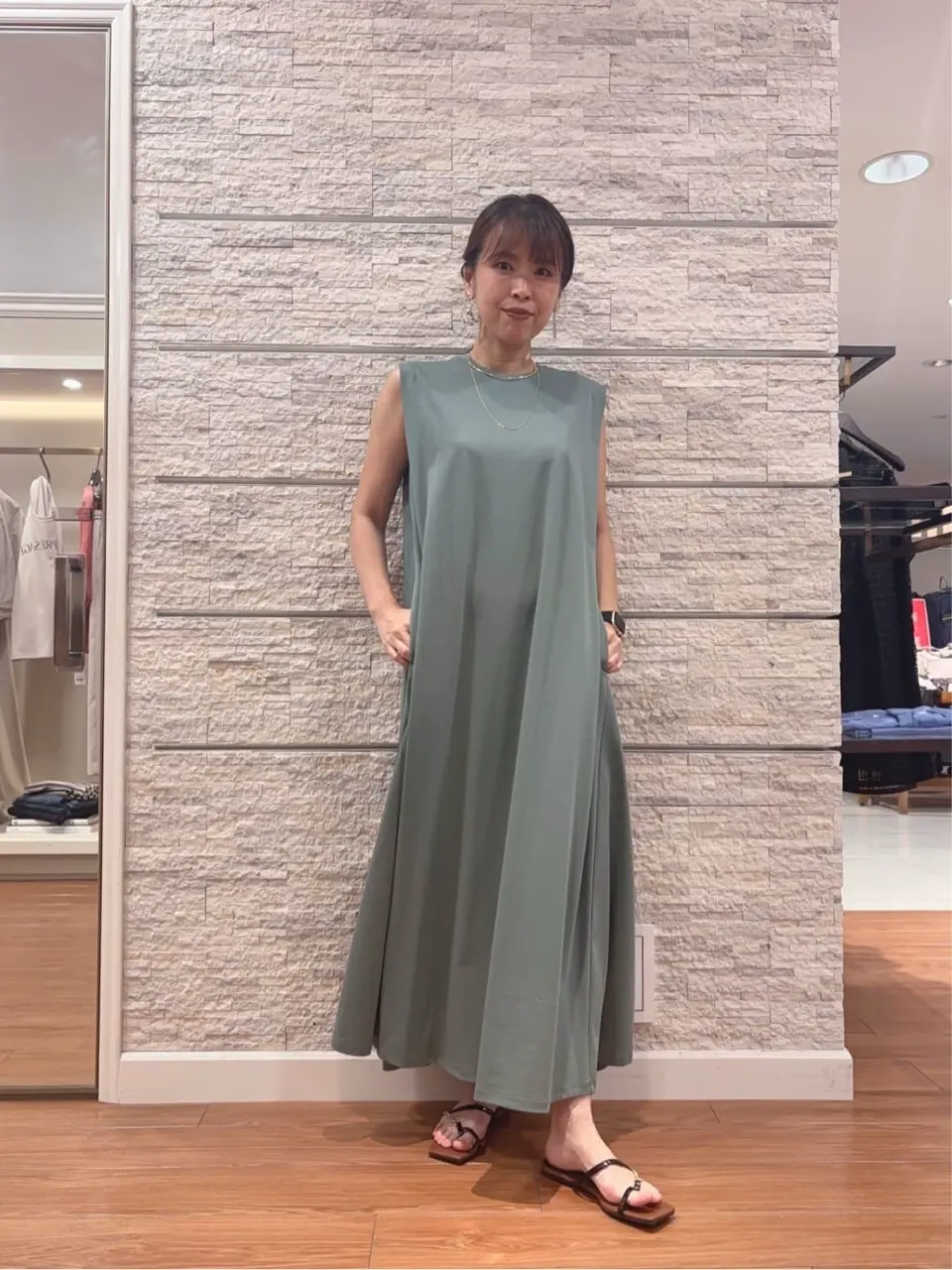 23区 犬塚 コーディネート画像