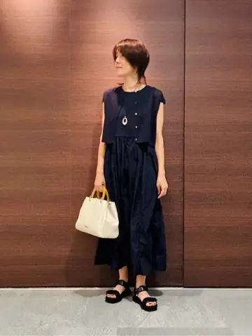 23区 スタッフ  コーディネート画像