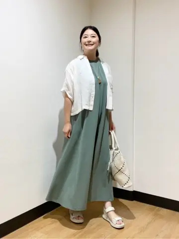 23区 三木 コーディネート画像