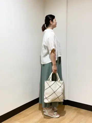 23区 三木 コーディネート画像