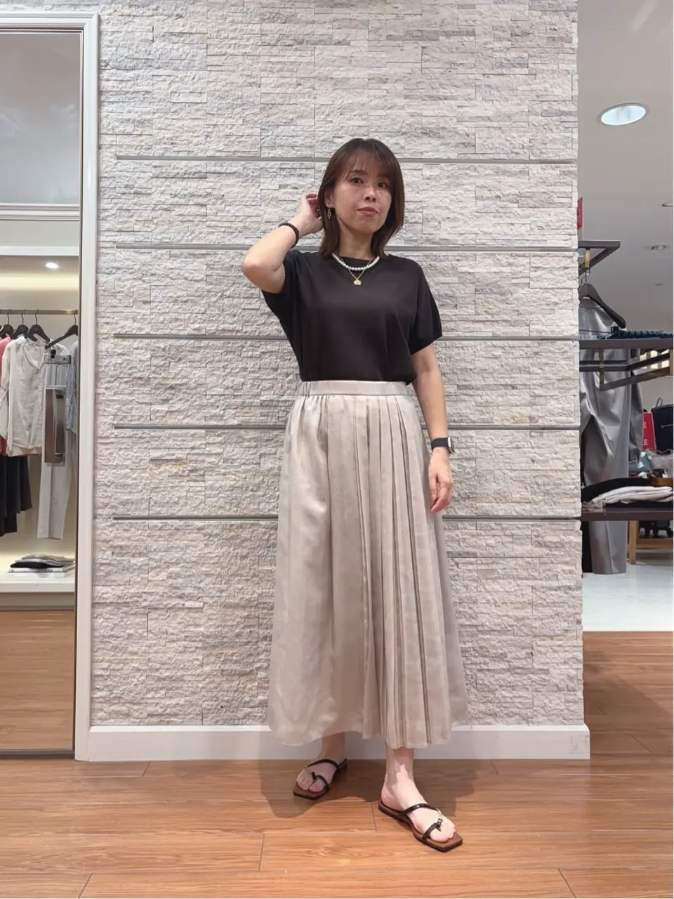 23区 犬塚 コーディネート画像